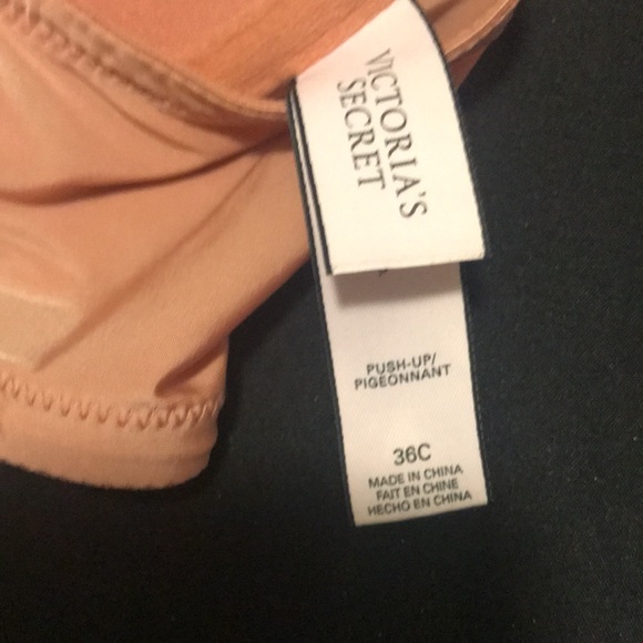 VS Push-up bra - Picture 4 of 4